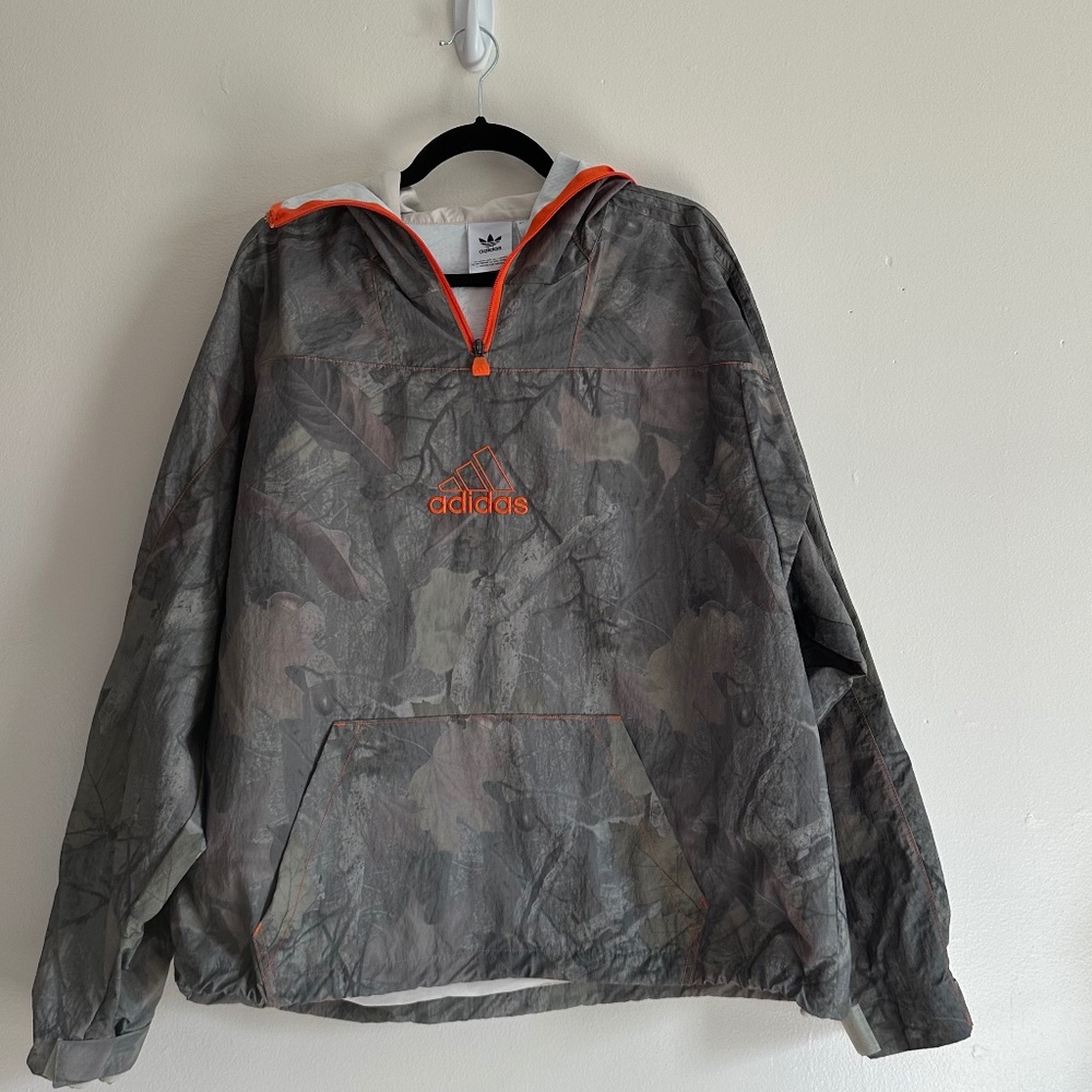 Adidas Men's Camo Hooded Pullover Jacket (JD5418), Size Medium